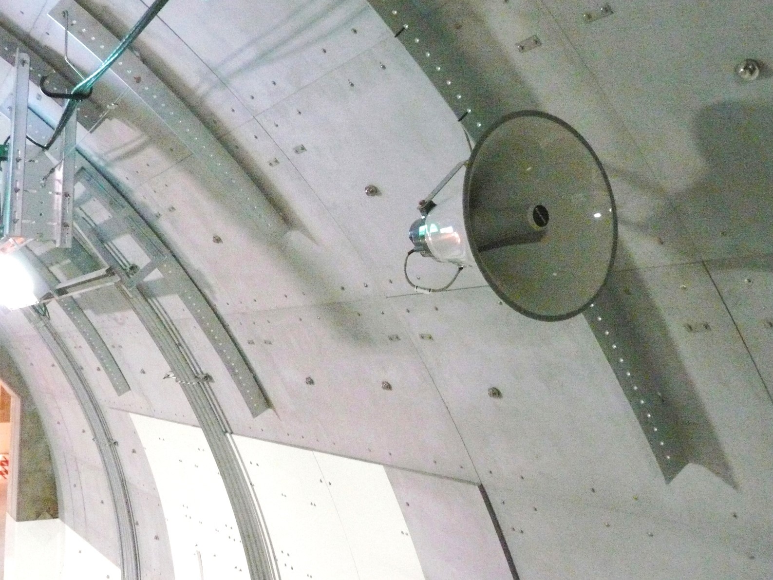 Figure 1: Loudspeaker installed in the Yamate tunnel (Japan)